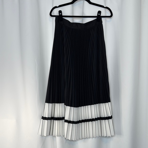 Reiss | NWOT Marie High Rise Pleated Midi Skirt in Black & White Size 6 - Picture 13 of 16